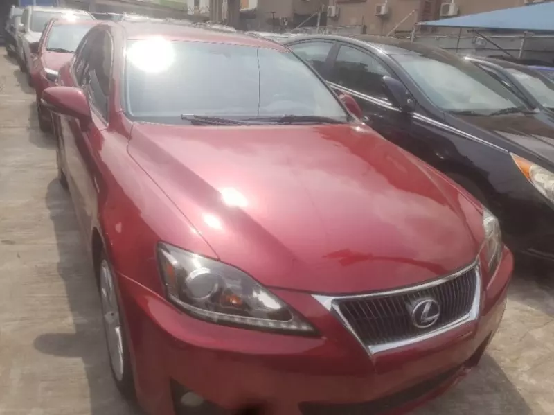 Lexus IS 250   - 2013