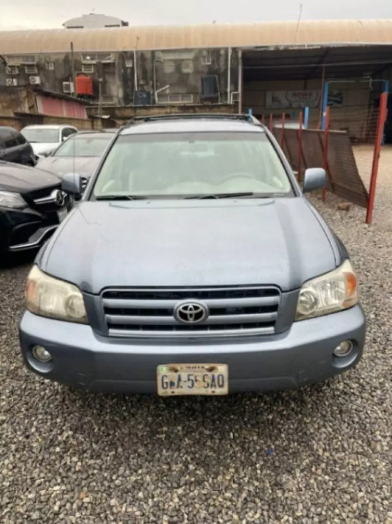 TOYOTA Highlander   - 2005