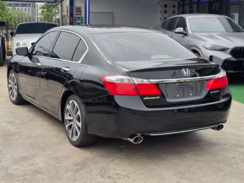 Honda Accord   - 2014