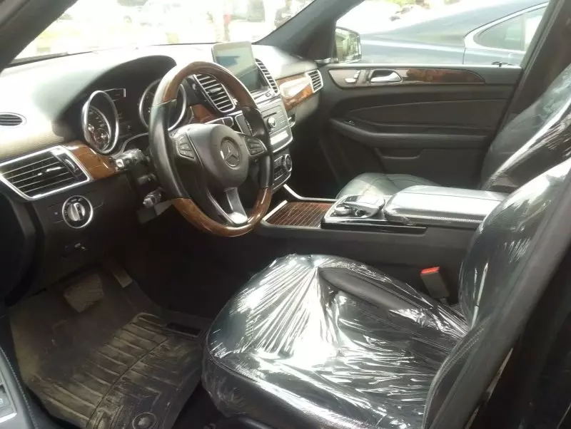 Mercedes-Benz GLE 350   - 2016