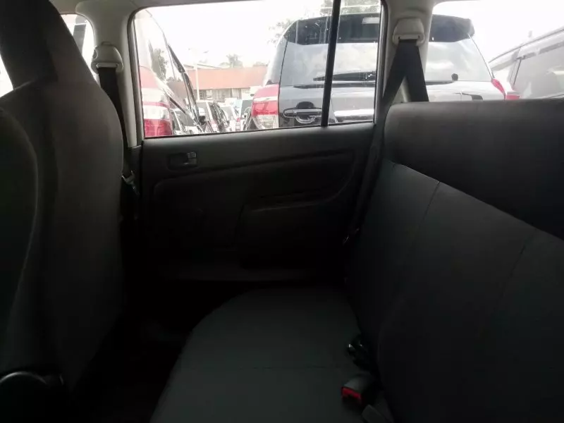 Toyota Probox    - 2012