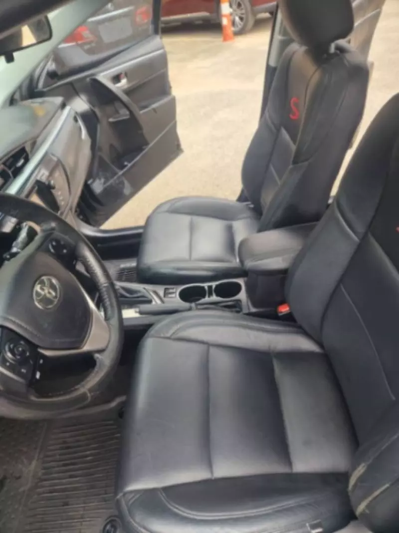 TOYOTA Corolla   - 2015