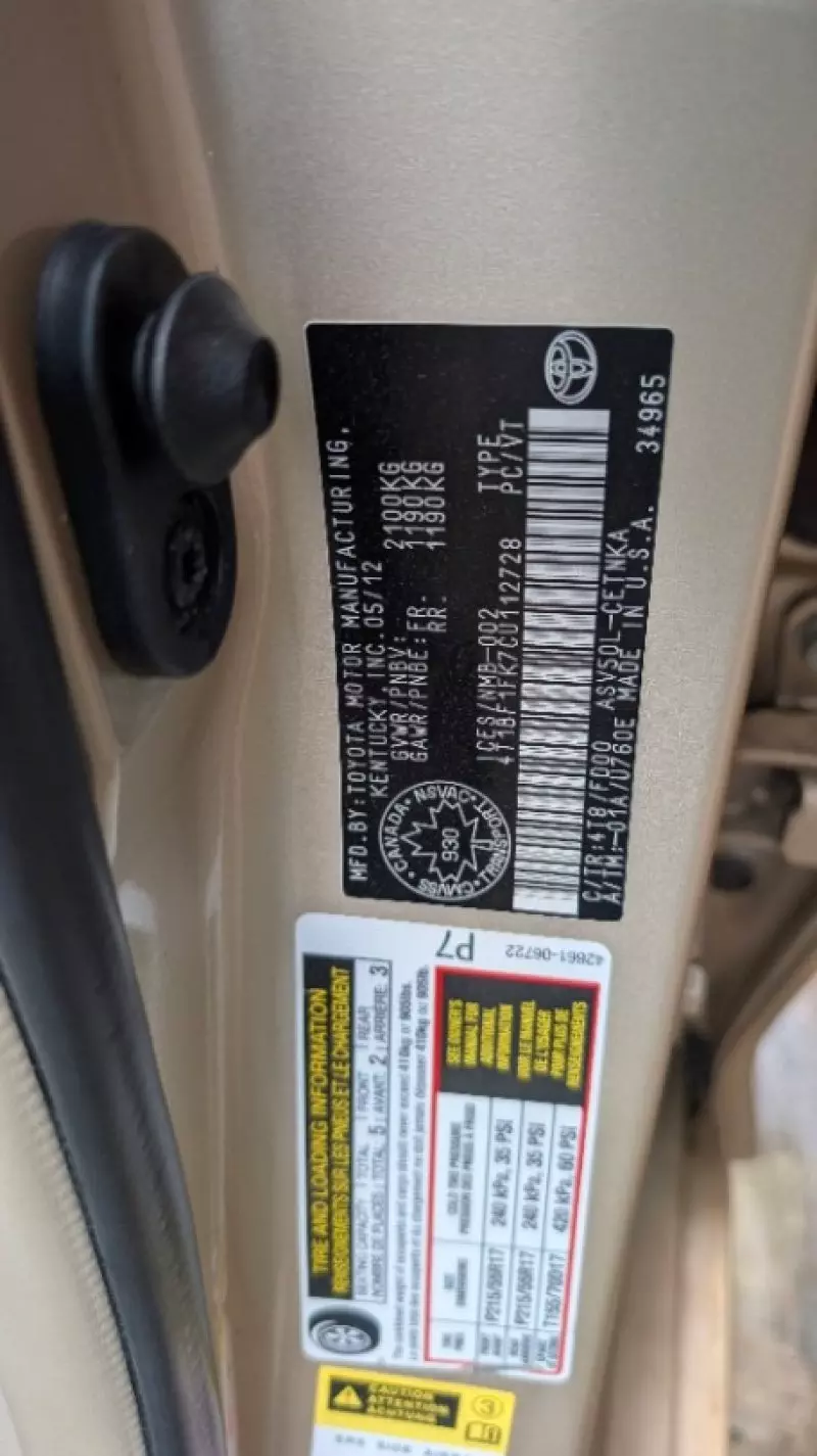 TOYOTA Camry   - 2012