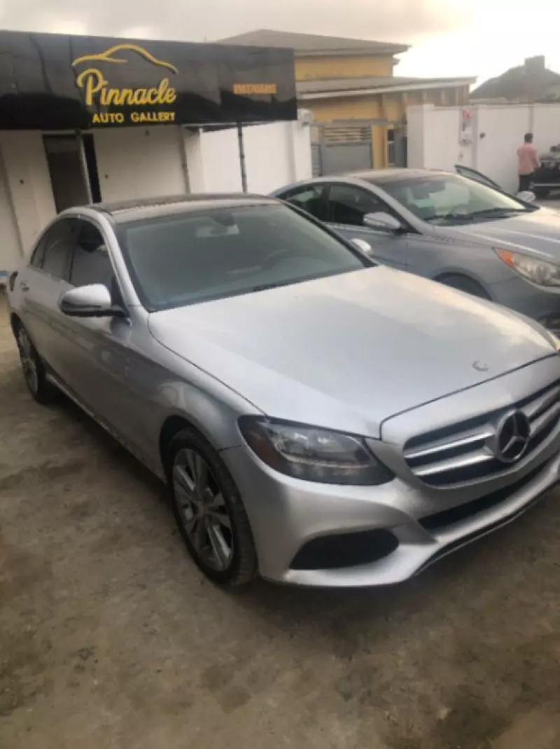 Mercedes-Benz C 300   - 2014