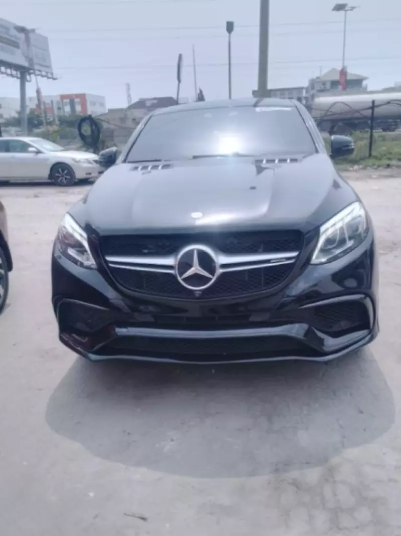 Mercedes-Benz GLE 63 AMG   - 2017