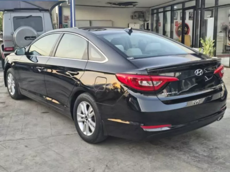 Hyundai Sonata   - 2014