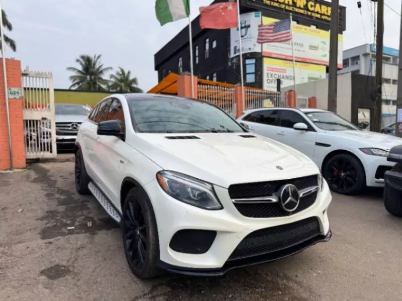 Mercedes-Benz GLE-Class   - 2019