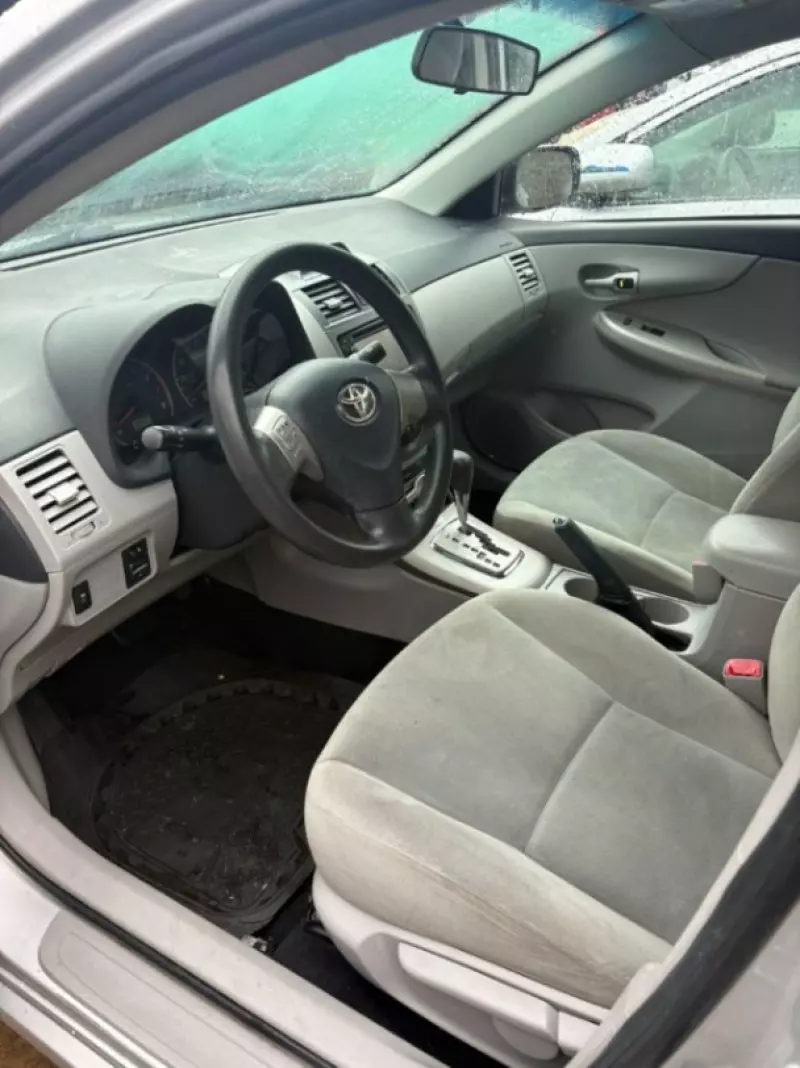 TOYOTA Corolla   - 2013