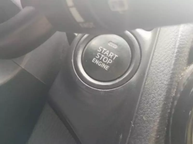 TOYOTA Yaris   - 2020