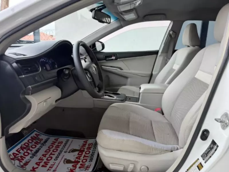 TOYOTA Camry   - 2014
