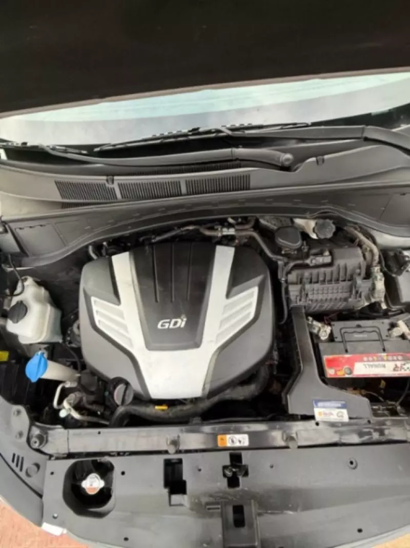 Hyundai Santa Fe   - 2017