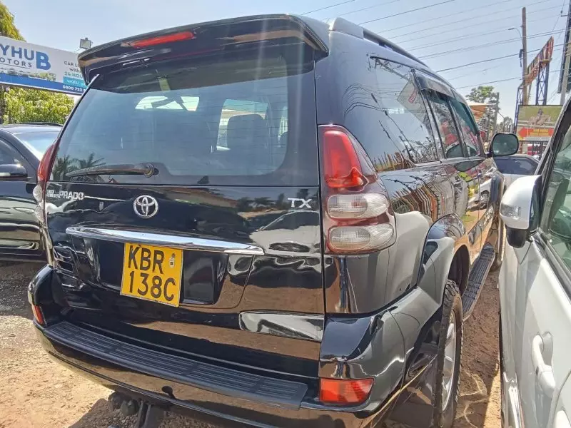 Toyota Landcruiser Prado   - 2005