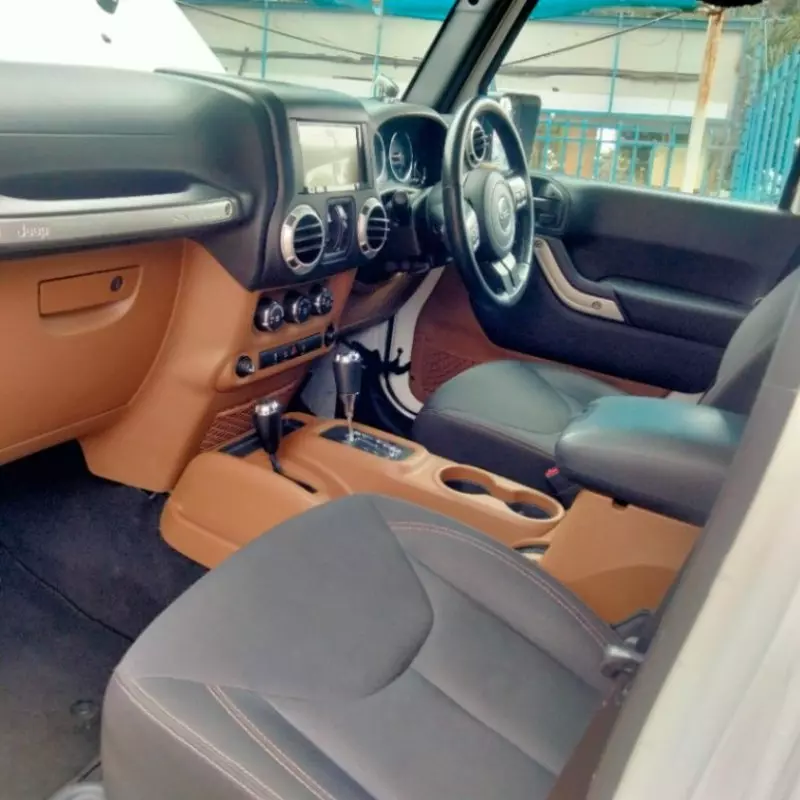 JEEP Wrangler Sahara   - 2016