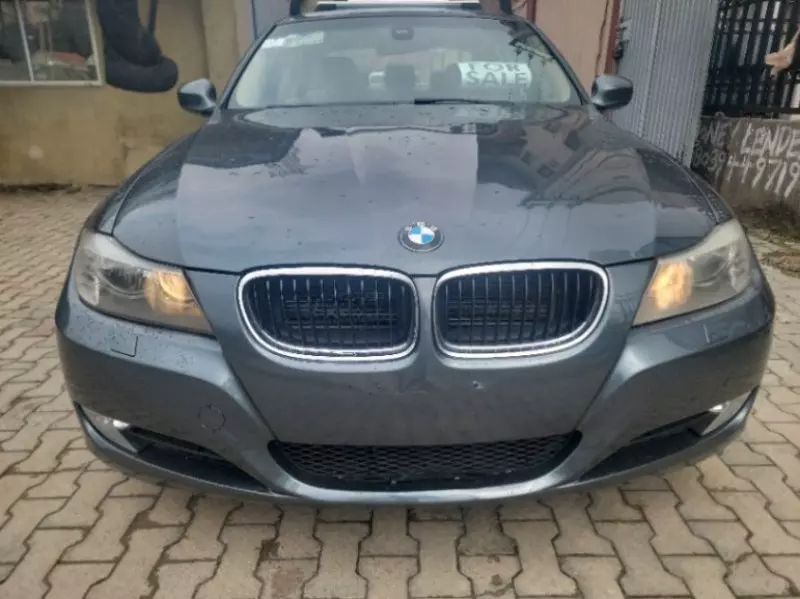 BMW 328   - 2011