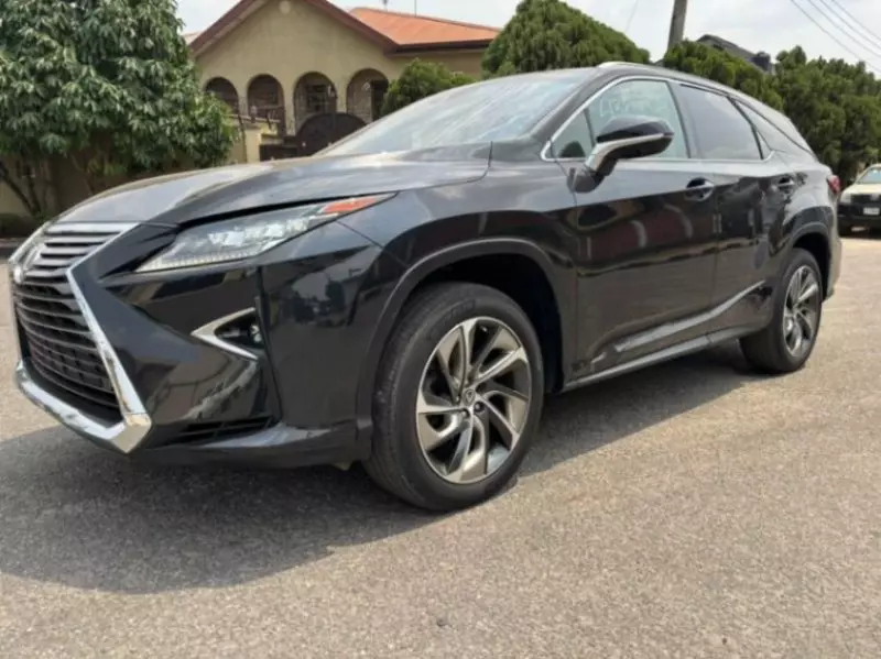 Lexus RX   - 2018