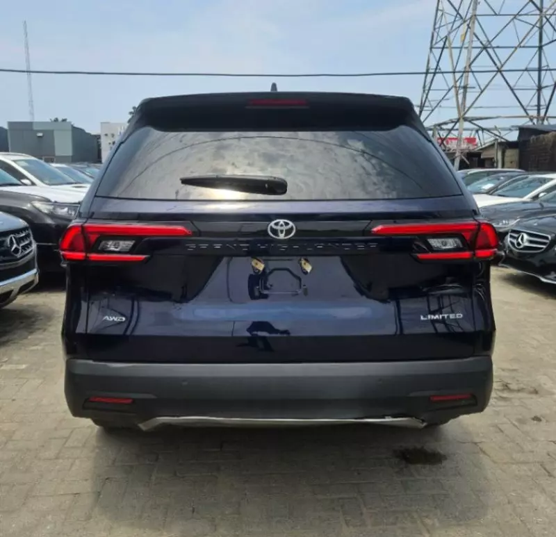 TOYOTA Grand Highlander   - 2024
