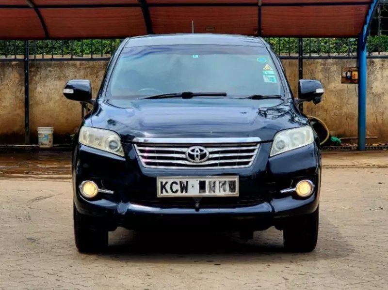 Toyota Vanguard    - 2012