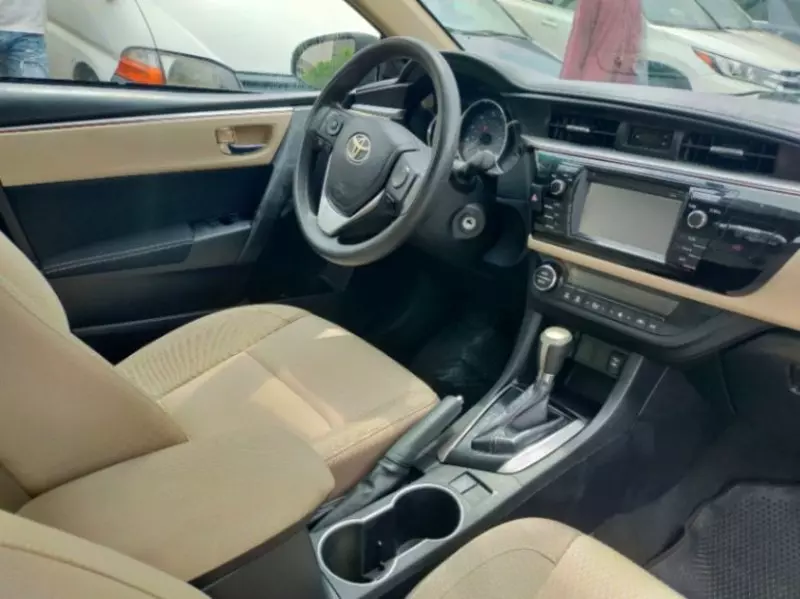 TOYOTA Corolla   - 2014