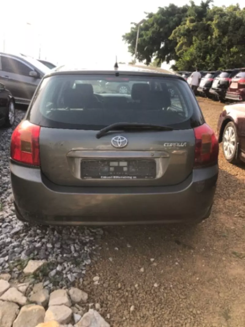 Toyota Corolla   - 2013