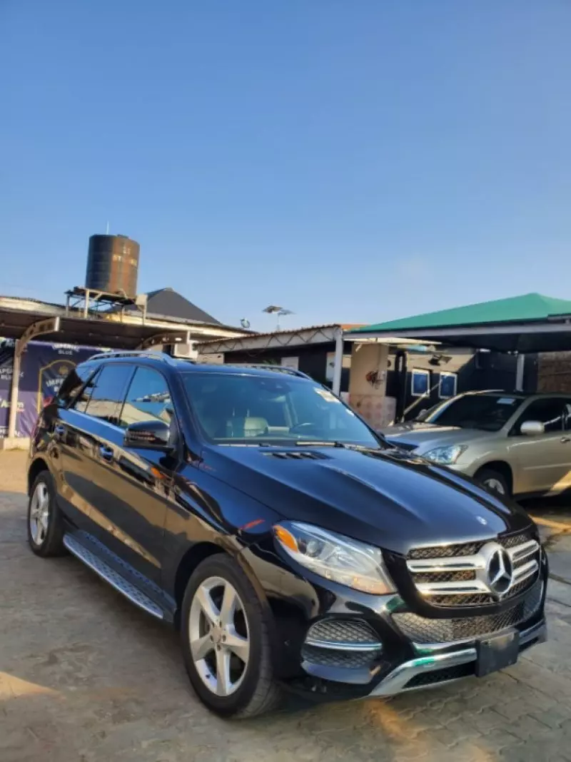 Mercedes-Benz GLE 350   - 2017