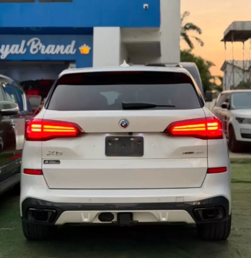 BMW X5   - 2023