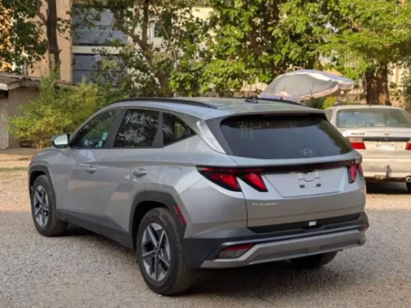 Hyundai Tucson   - 2025