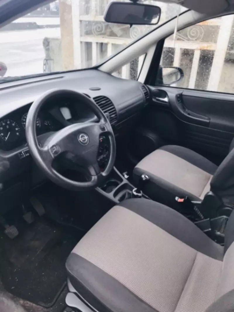 OPEL Zafira   - 2006