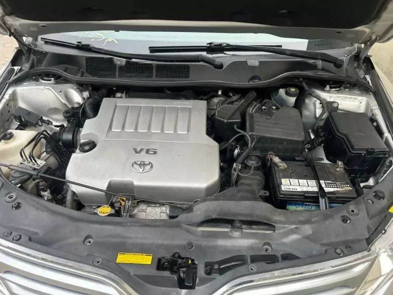 TOYOTA Venza   - 2010