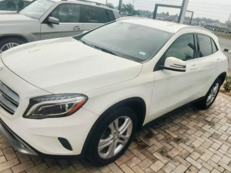 Mercedes-Benz GLA-Class - 2015