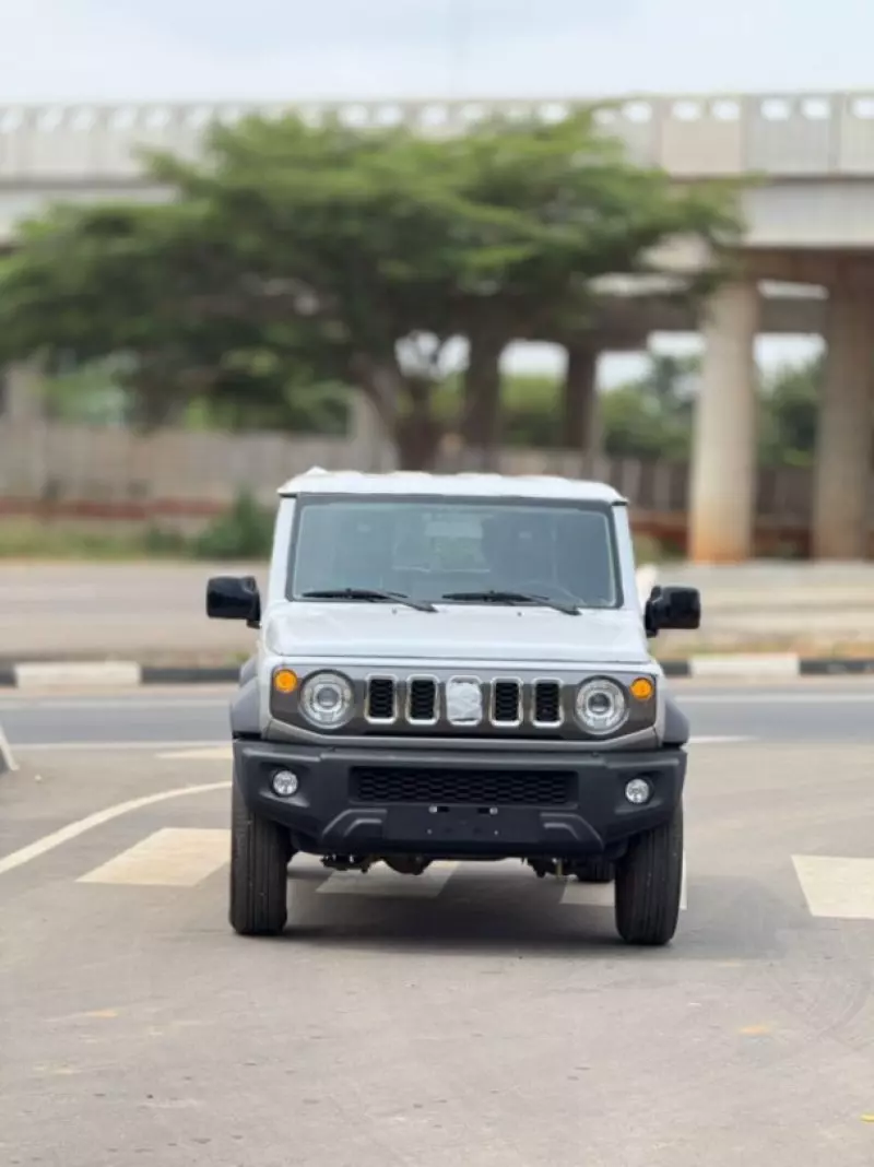 SUZUKI Jimny    - 2025