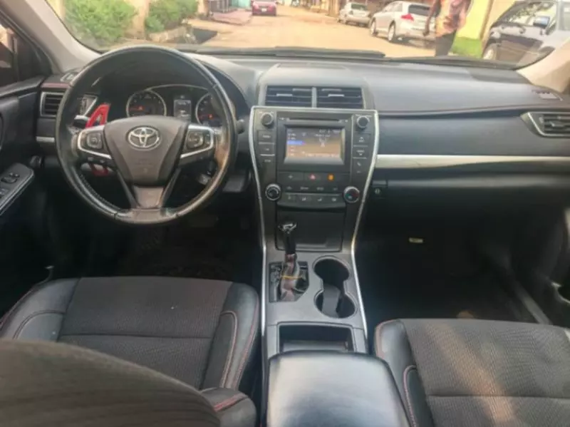 Toyota Camry   - 2017
