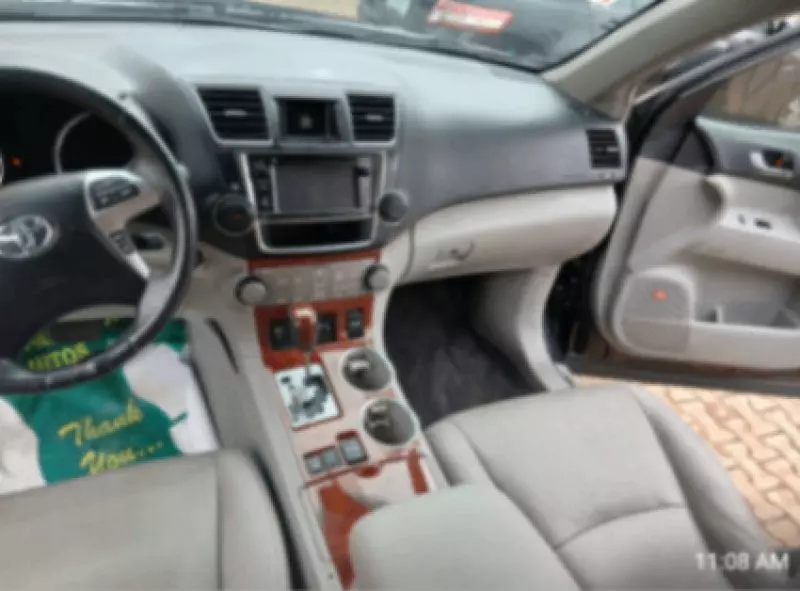 TOYOTA Highlander   - 2013