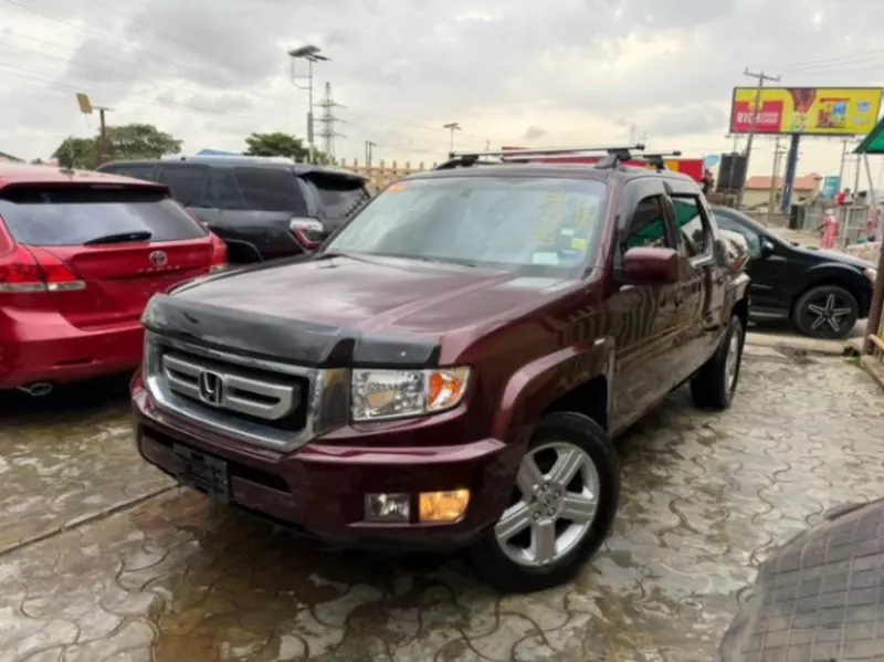 Honda Ridgeline   - 2009
