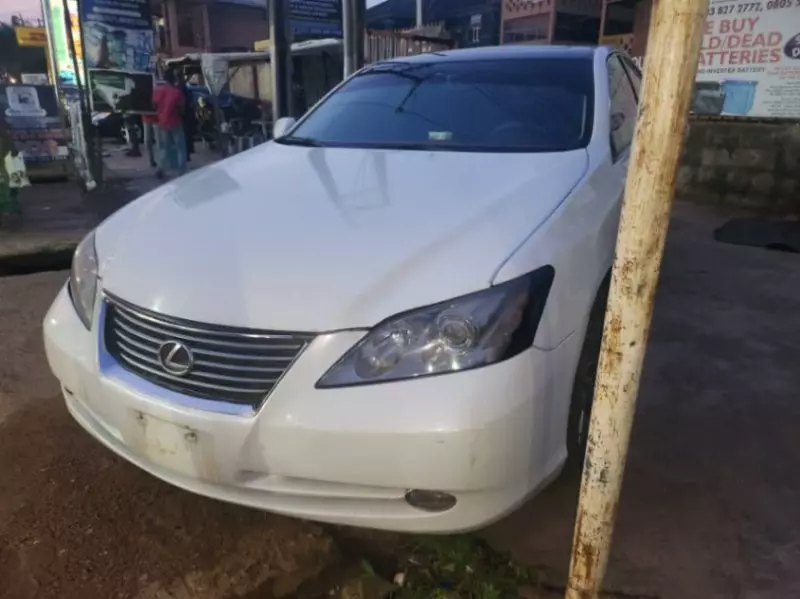 Lexus ES 350   - 2009
