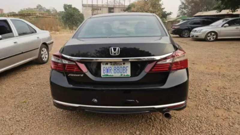Honda Accord   - 2017