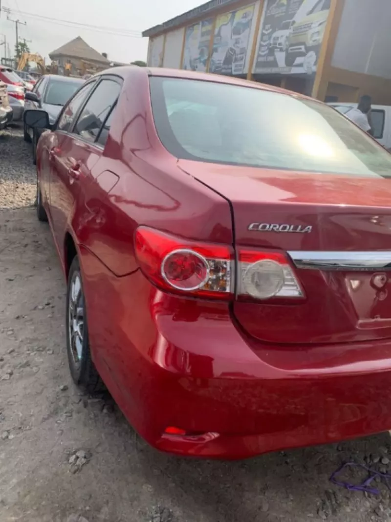 TOYOTA Corolla   - 2013