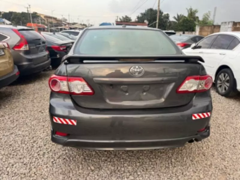 TOYOTA corolla   - 2012