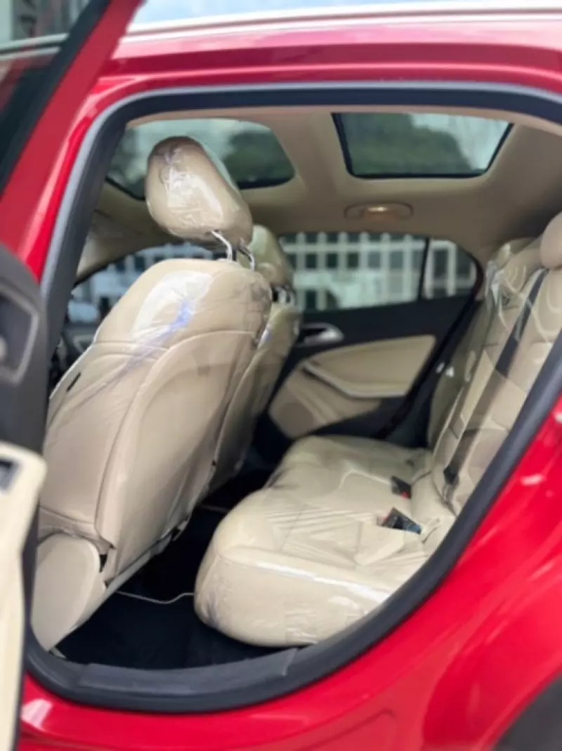 Mercedes-Benz GLA 250   - 2015