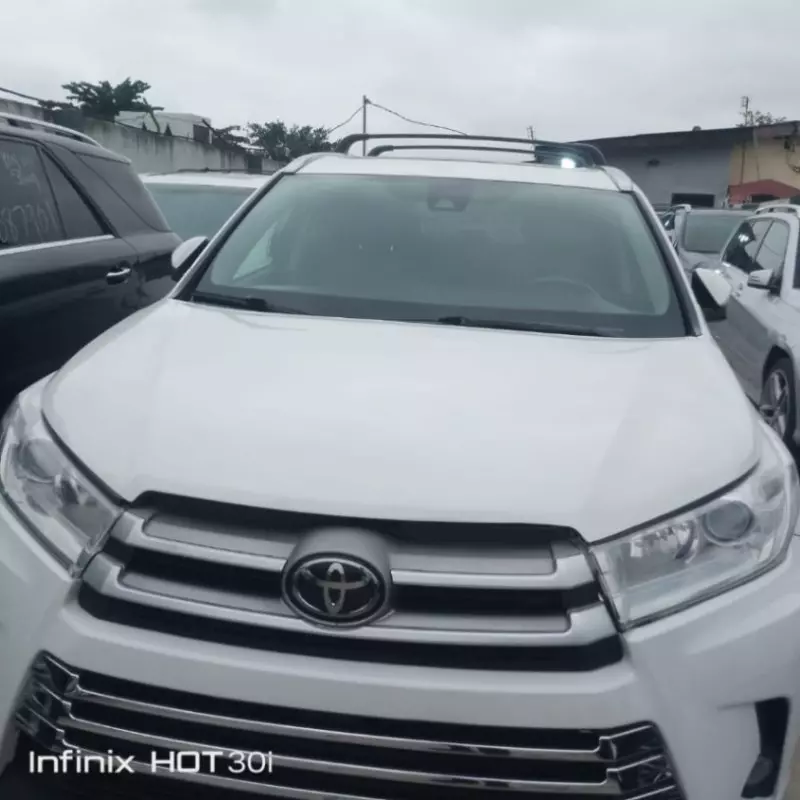 TOYOTA Highlander - 2019