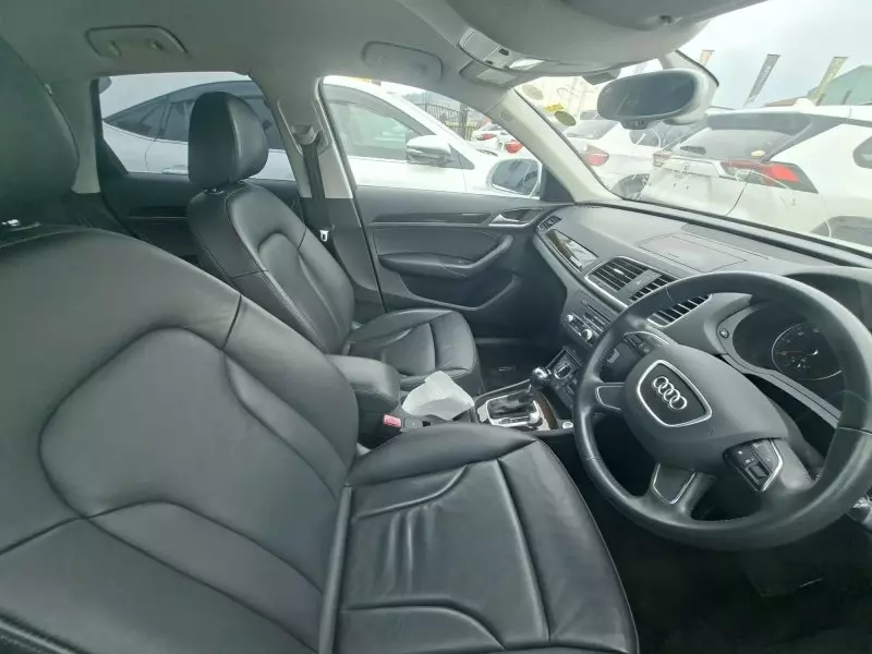 Audi Q3   - 2014