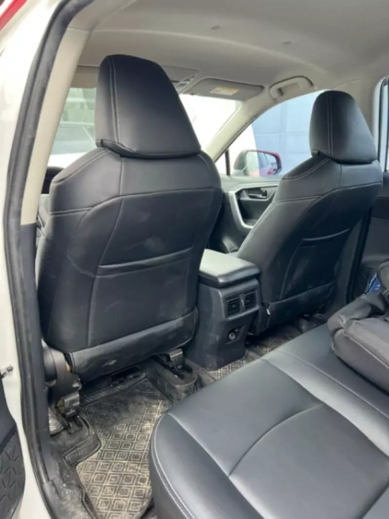 Toyota Rav4   - 2021