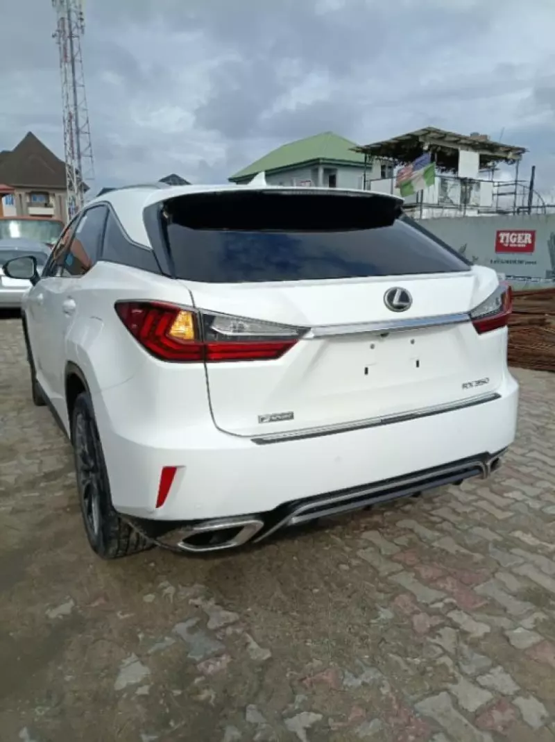 Lexus RX - 2016