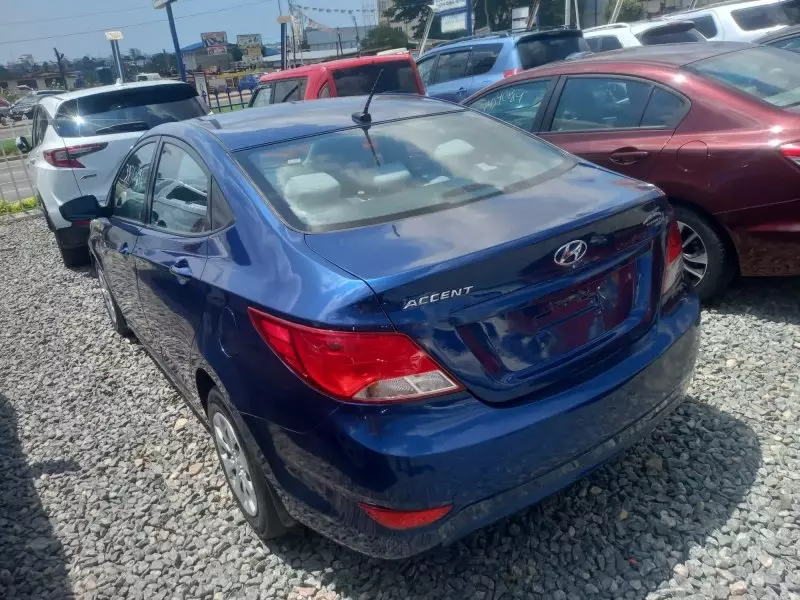 Hyundai Accent   - 2016