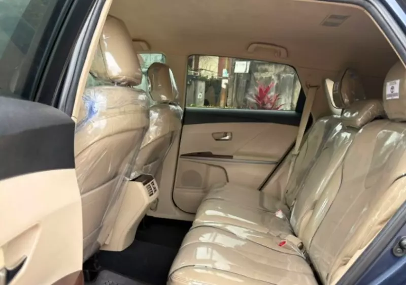 TOYOTA Venza - 2015