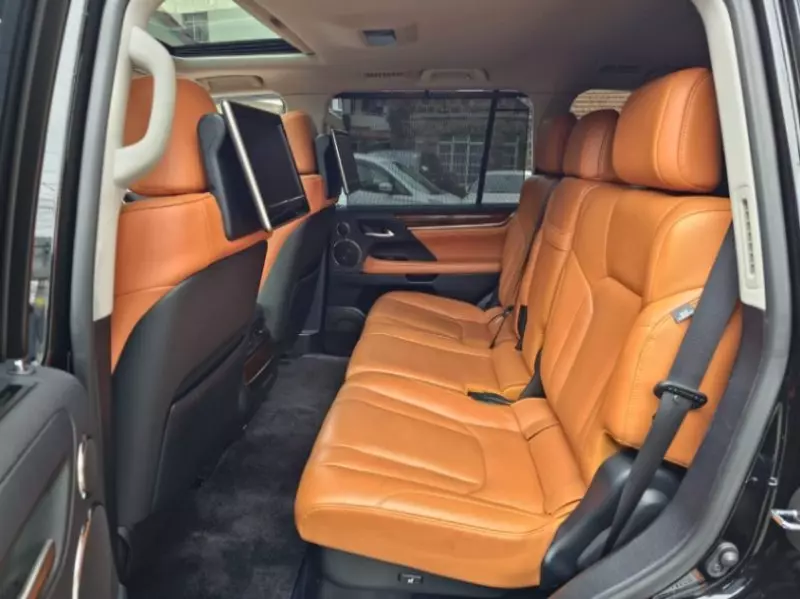 Lexus LX   - 2018