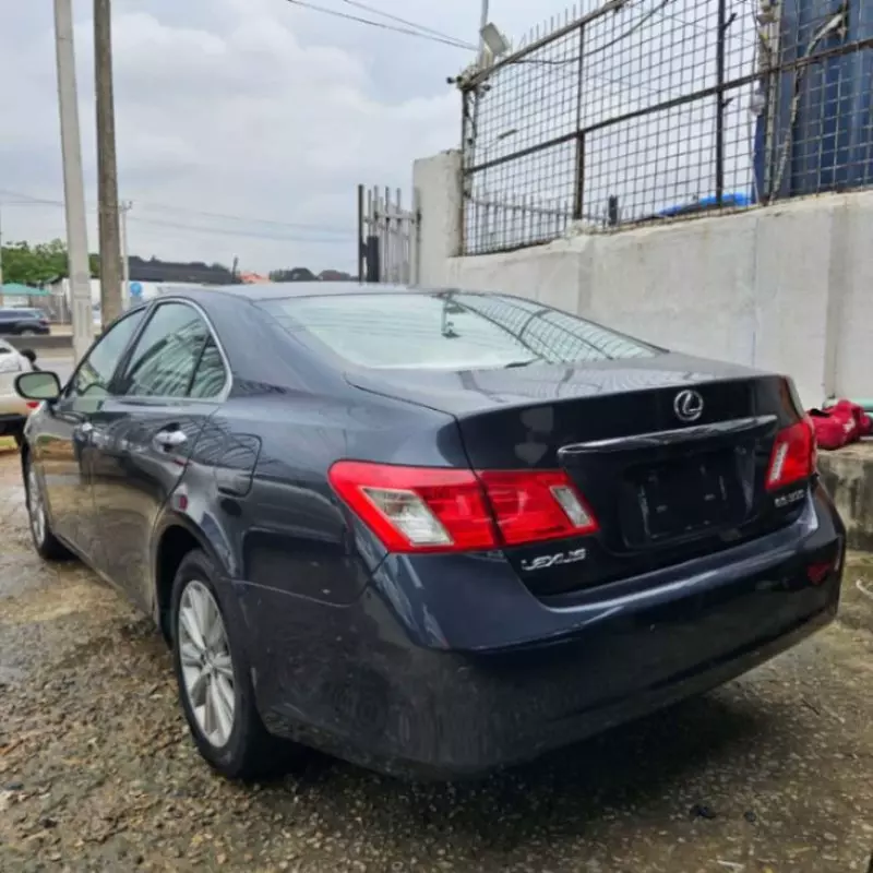Lexus ES - 2009