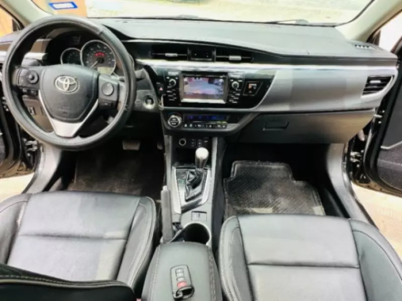 TOYOTA Corolla - 2014