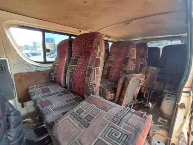Toyota Hiace   - 2009