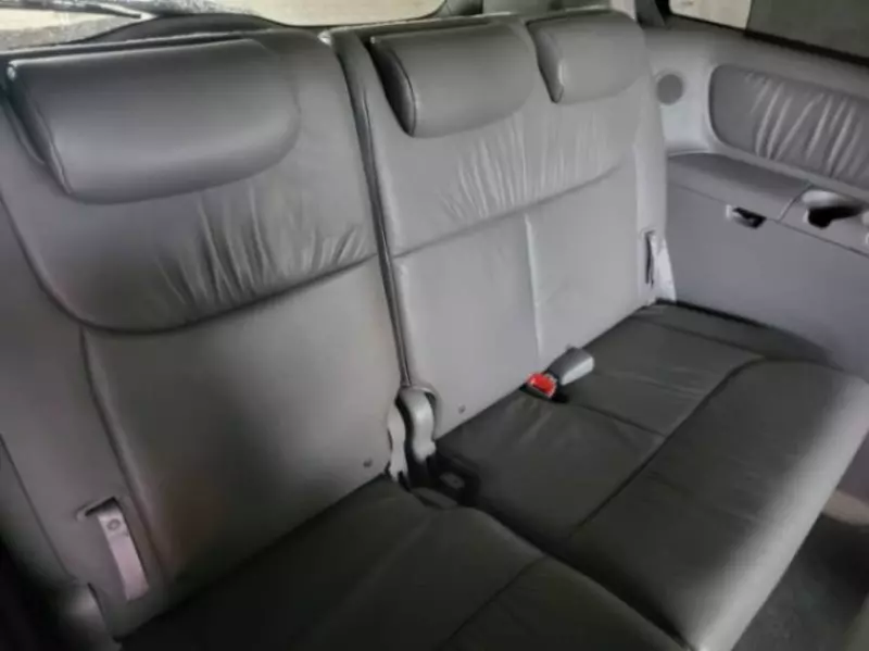 Toyota Sienna   - 2006