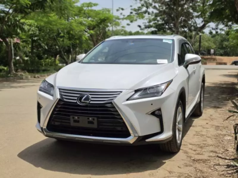 Lexus RX   - 2016